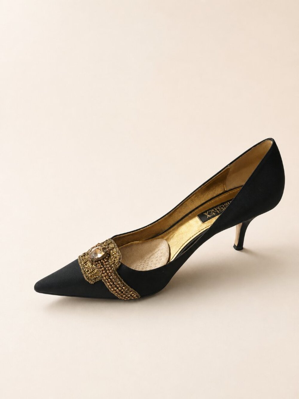 Badgley Mischka Vintage Black Satin Crystal Pointed Toe Kitten Heels 8M Italy